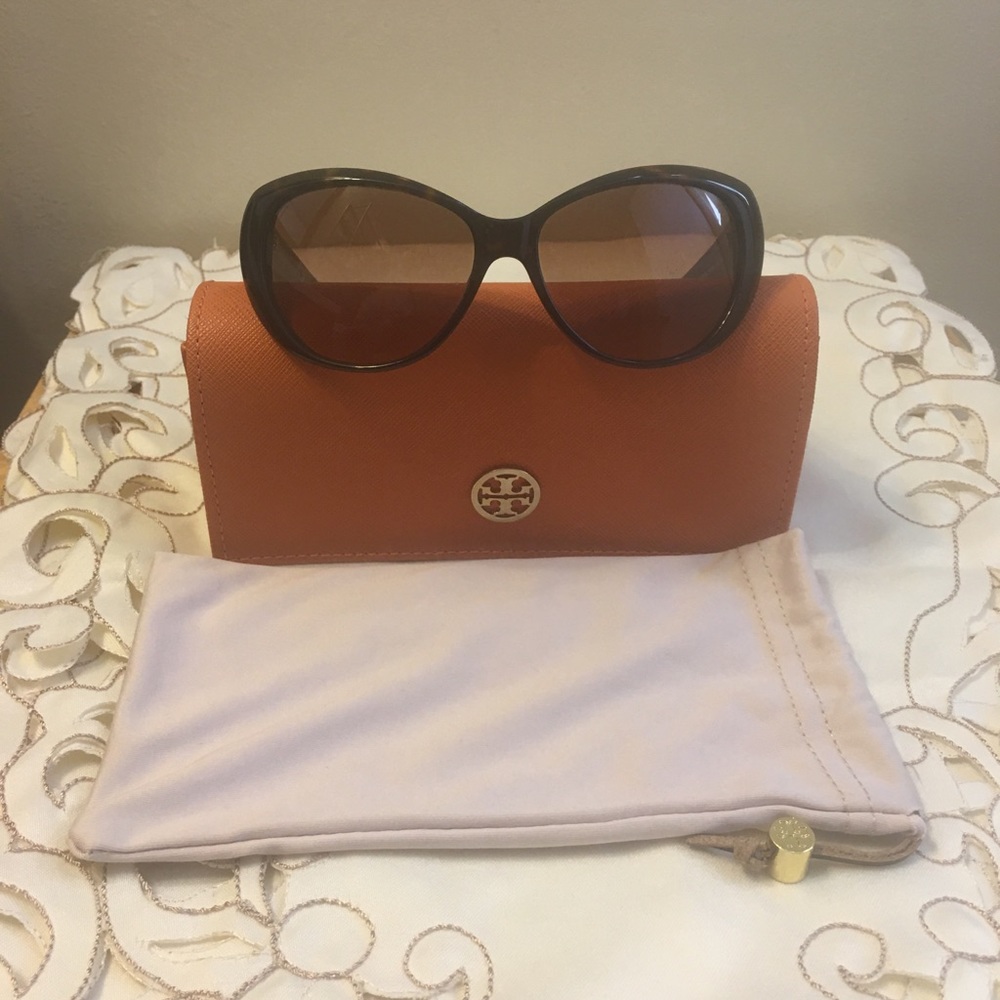 Tory Burch Cat Eye Tortoise Sunglasses